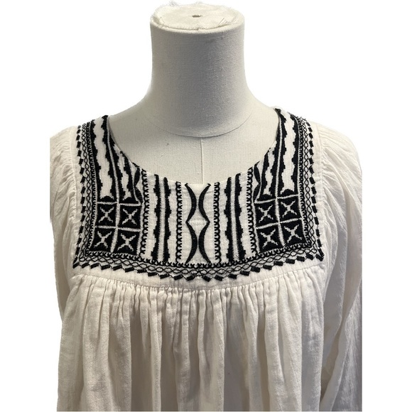 velvet by graham & spencer white blouse black embroidered boho gauze intricate - Picture 3 of 6